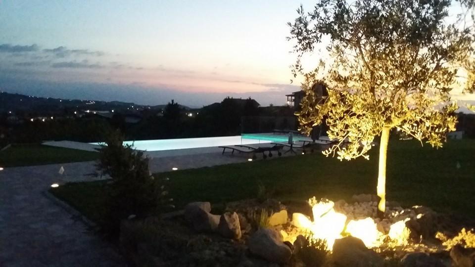 Alta Villa The Countryhouse Adults Only Boutique Bnb Vigliano d'Asti Esterno foto