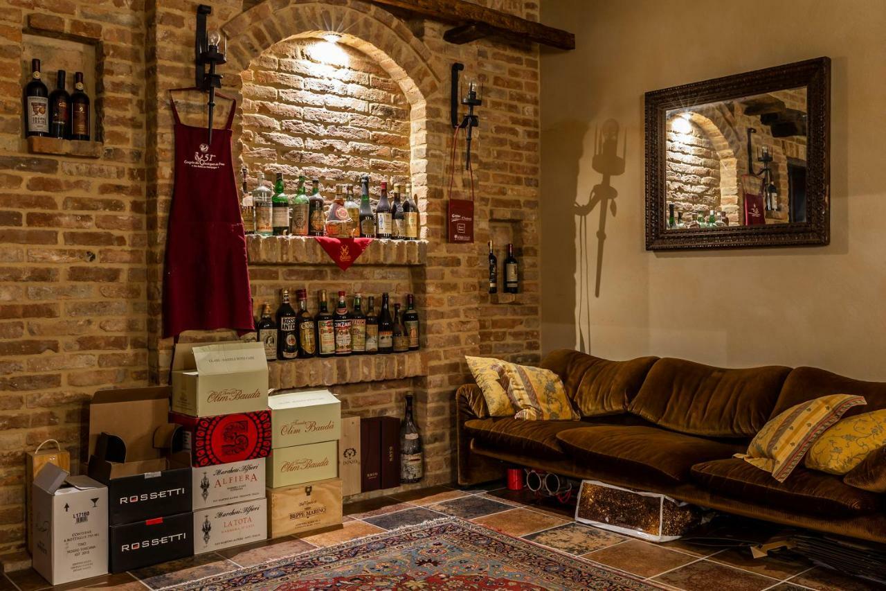 Alta Villa The Countryhouse Adults Only Boutique Bnb Vigliano d'Asti Esterno foto